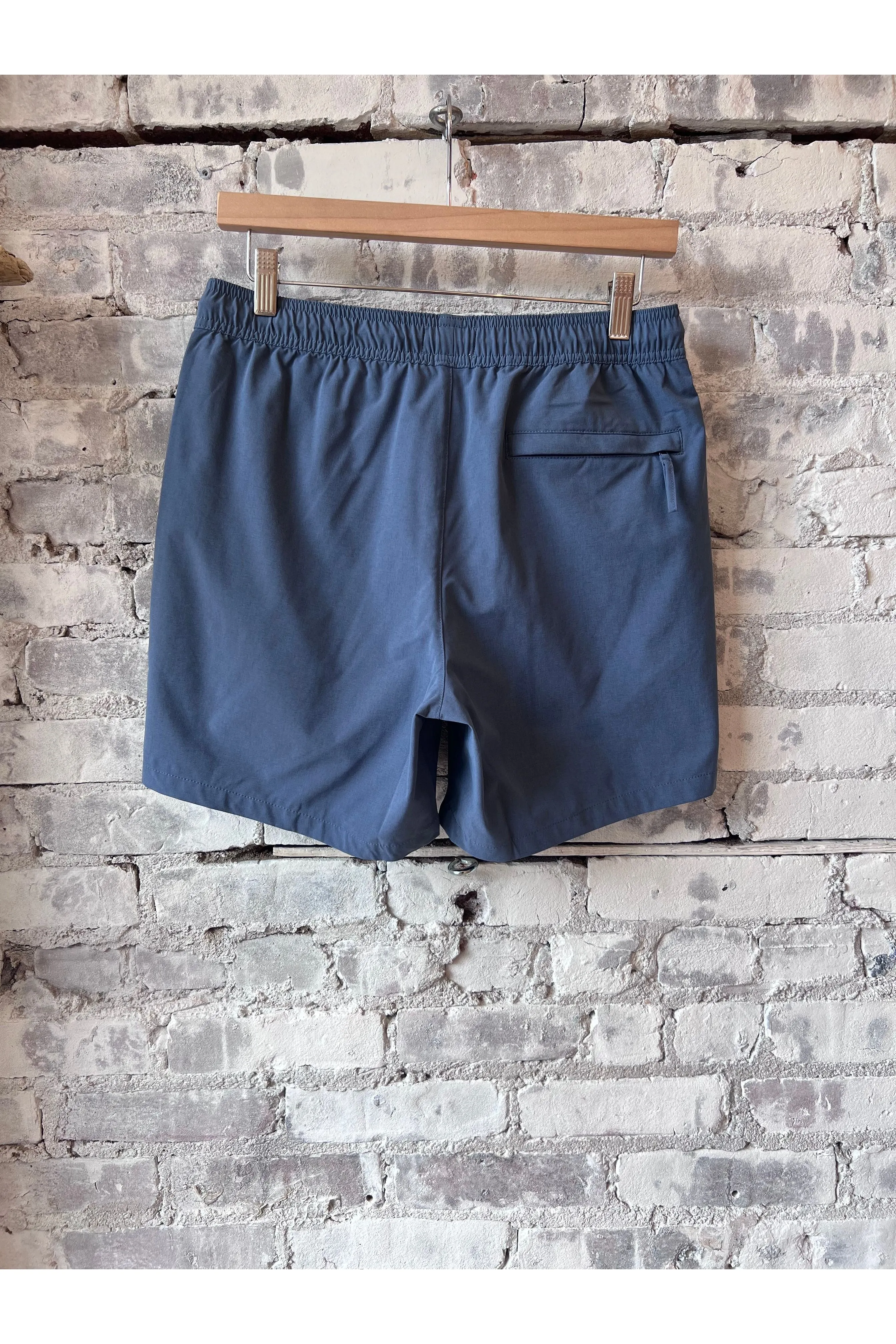 6" Saturday Sport Short - Vintage Indigo