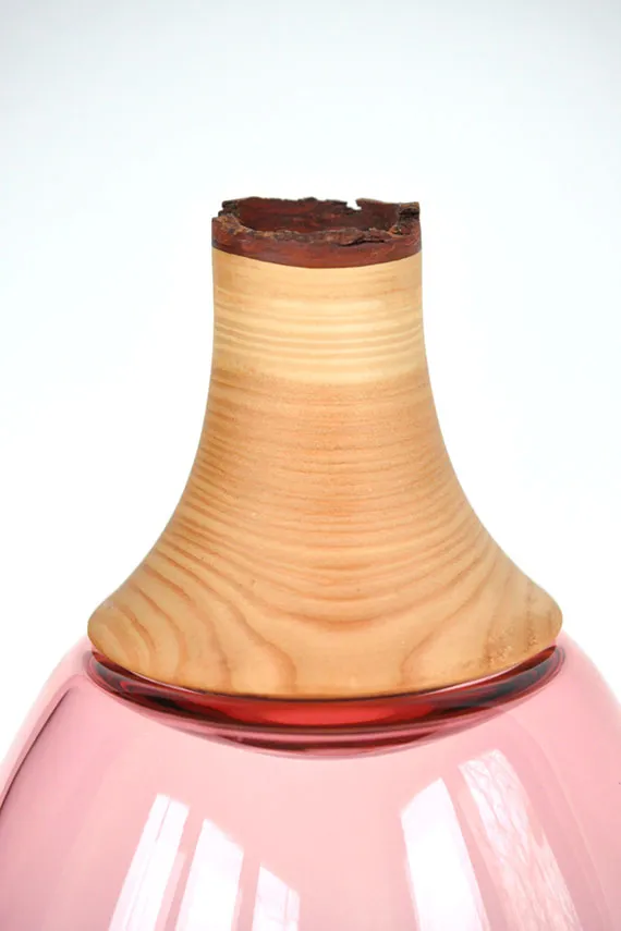 Large Stacking Vessel