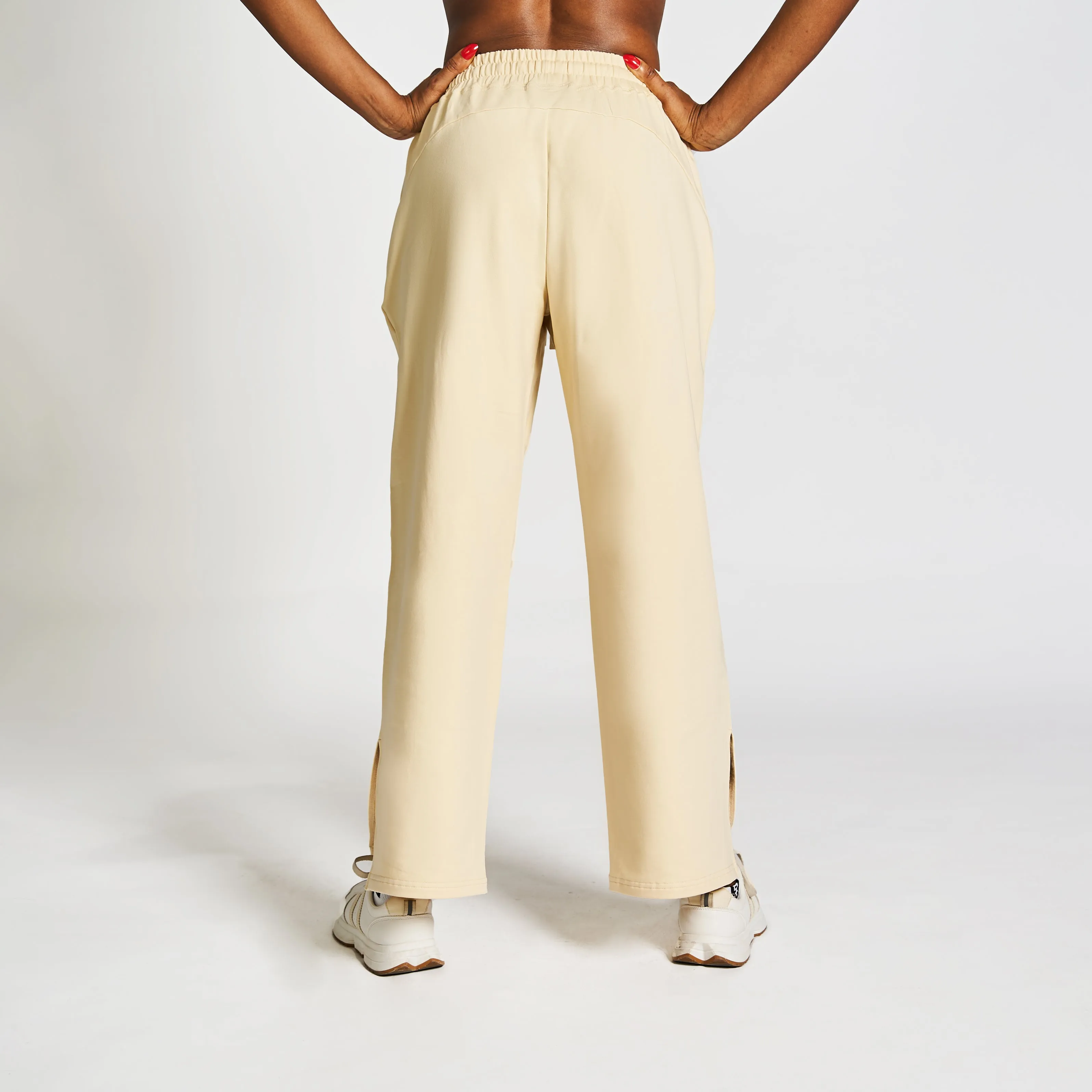 Sportswear Joggers - Macadamia
